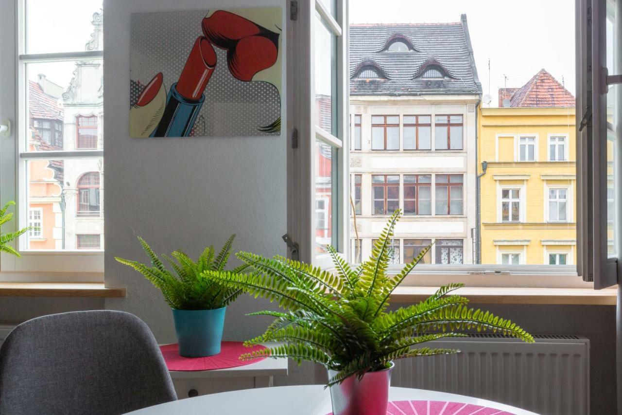 브로츠와프 Lipstick House Rynek 아파트 외부 사진